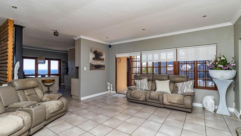 7 Bedroom Property for Sale in Dana Bay Western Cape